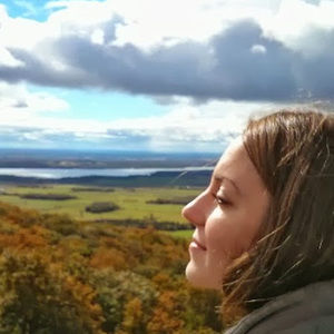 Meet your Posher, Leah